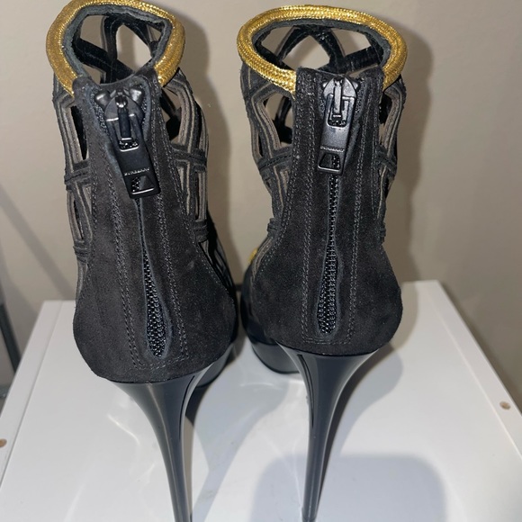 Burberry peep toe bootie - Picture 8 of 9